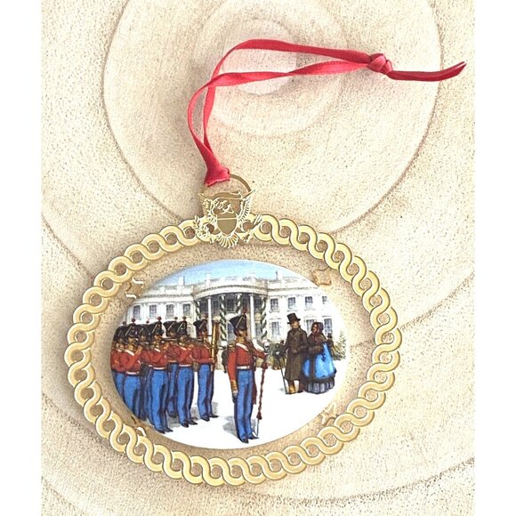 Christmas 1994 The White House Historical Assoc Ornament - Picture 1 of 8